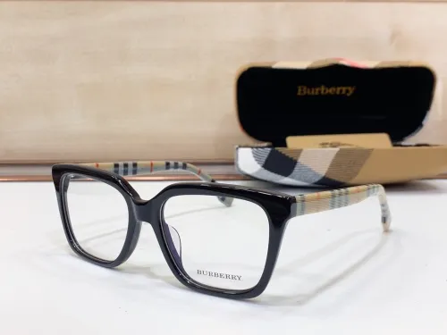 Burberry Sunglasses AAAA-957