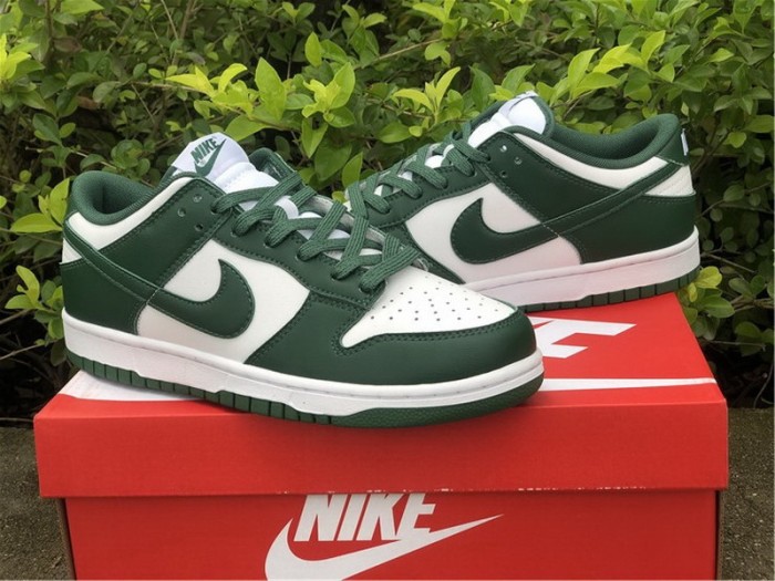 Authentic Nike Dunk Low Team Green