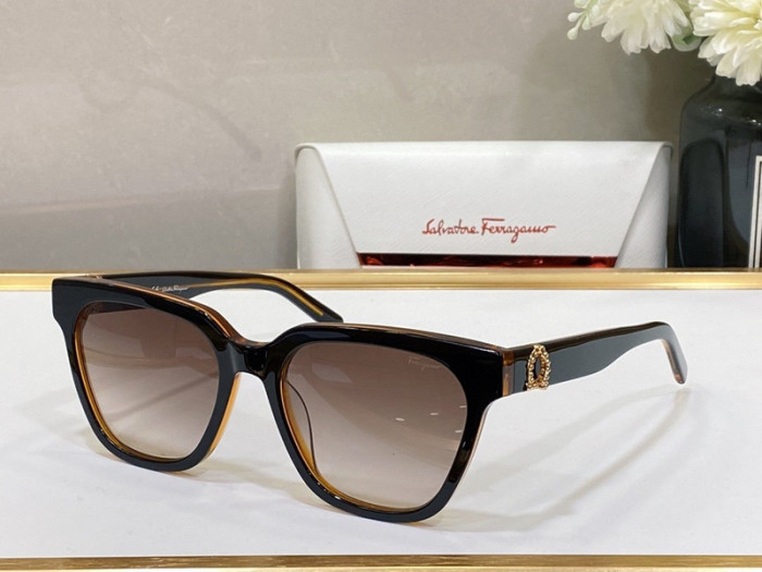Ferragamo Sunglasses AAAA-368