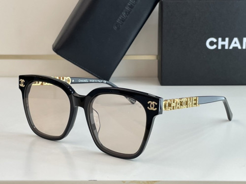 CHNL Sunglasses AAAA-857