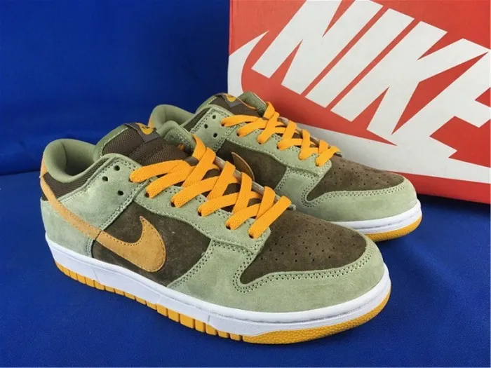 Authentic Nike Dunk Low SE “Dusty Olive”