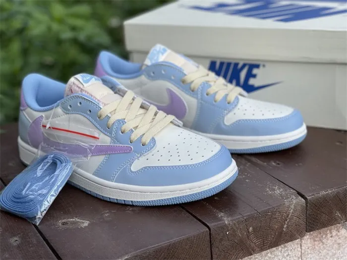 Authentic Travis Scott x Air Jordan 1 Low white discoloration
