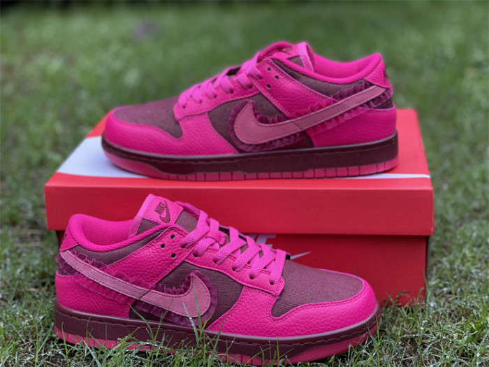 Authentic Nike Dunk Low “Valentine's Day”