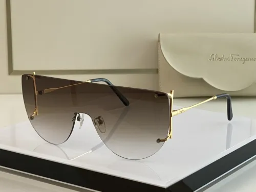 Ferragamo Sunglasses AAAA-031