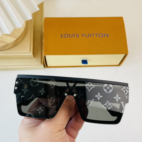 LV Sunglasses AAAA-711