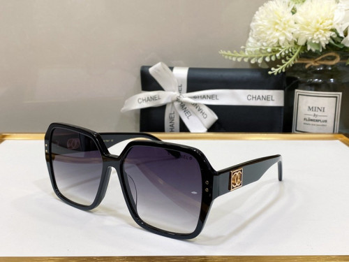 CHNL Sunglasses AAAA-638