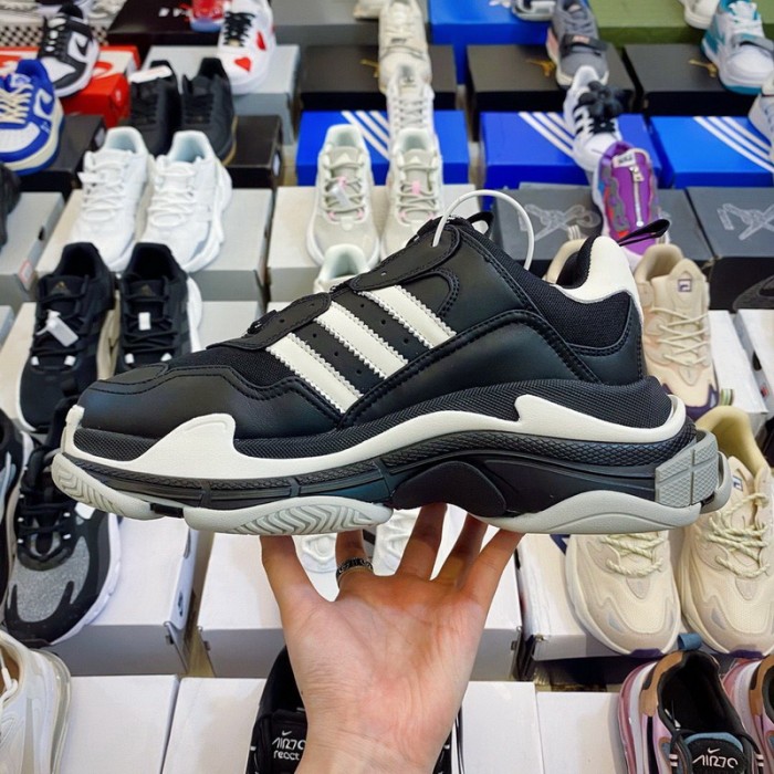 B 17FW Tripe-S High End Sneaker-295