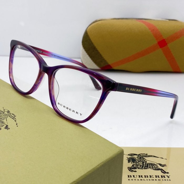 Burberry Sunglasses AAAA-832