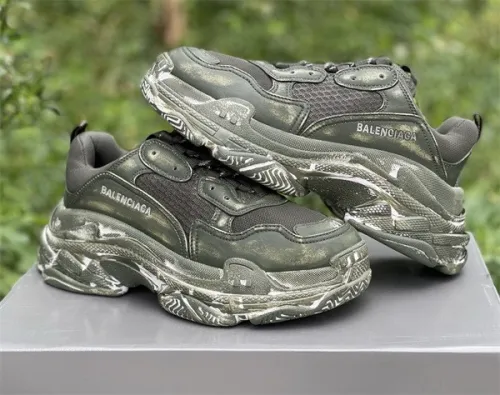 B 17FW Tripe-S High End Sneaker-238