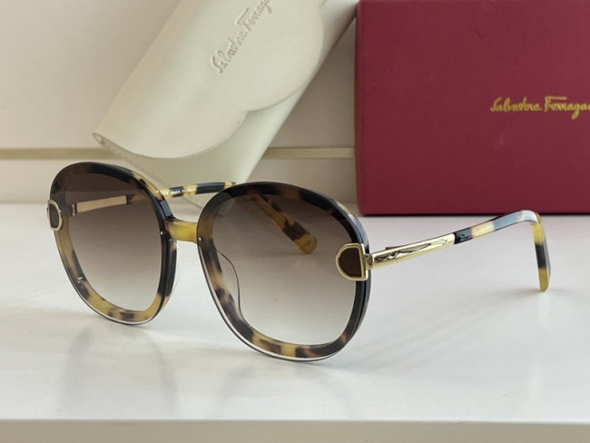 Ferragamo Sunglasses AAAA-016