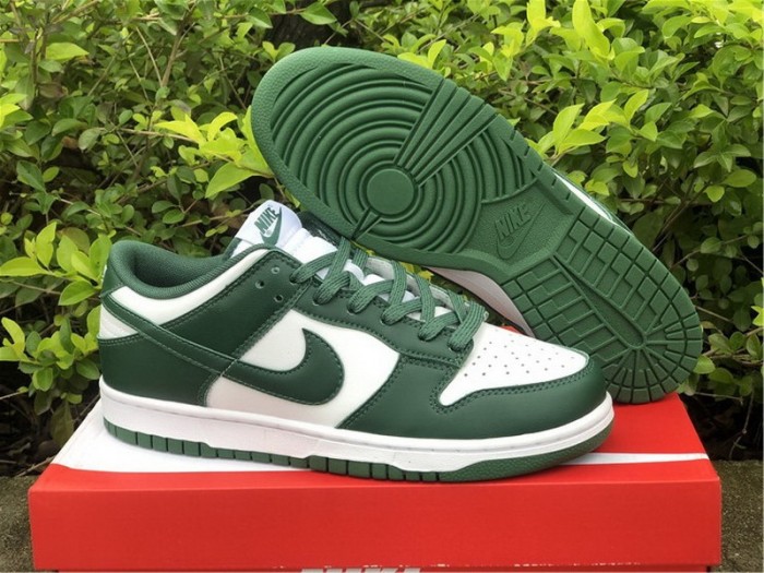 Authentic Nike Dunk Low Team Green