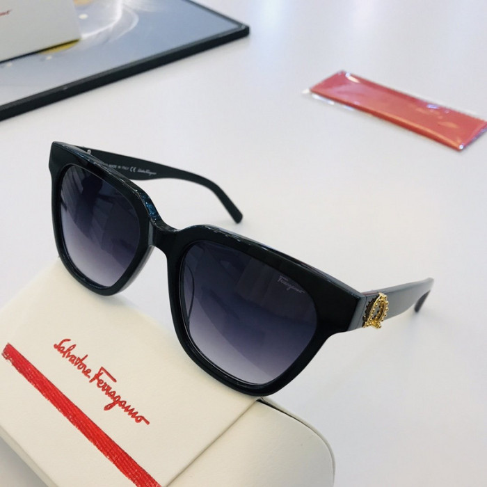 Ferragamo Sunglasses AAAA-352