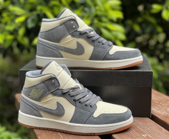 Authentic Air Jordan 1 Mid Cream Grey