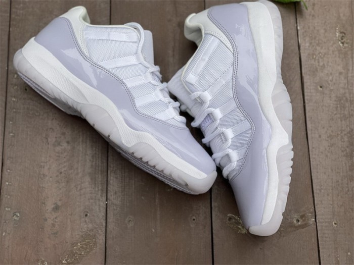 Authentic Air Jordan 11 Low “Pure Violet”