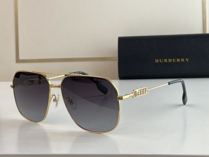 Burberry Sunglasses AAAA-685