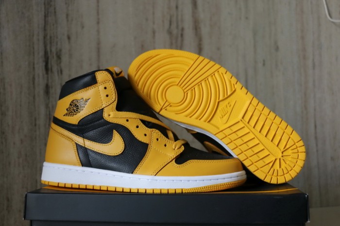 Authentic Air Jordan 1 High OG “Pollen”