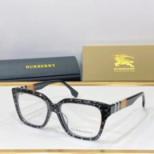 Burberry Sunglasses AAAA-622