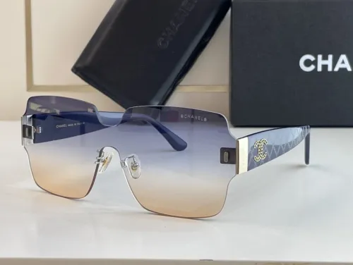 CHNL Sunglasses AAAA-329