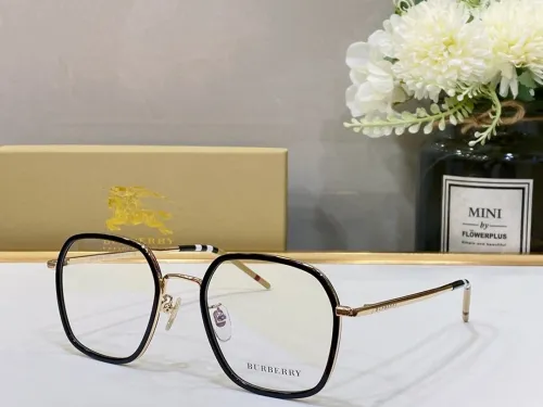 Burberry Sunglasses AAAA-478