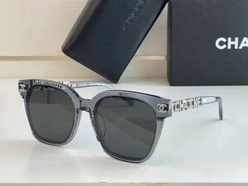 CHNL Sunglasses AAAA-856