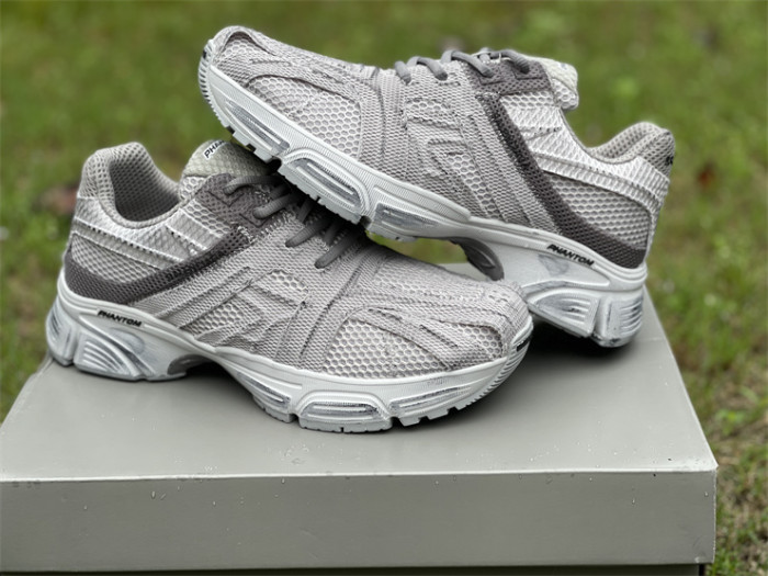 B 17FW Tripe-S High End Sneaker-287