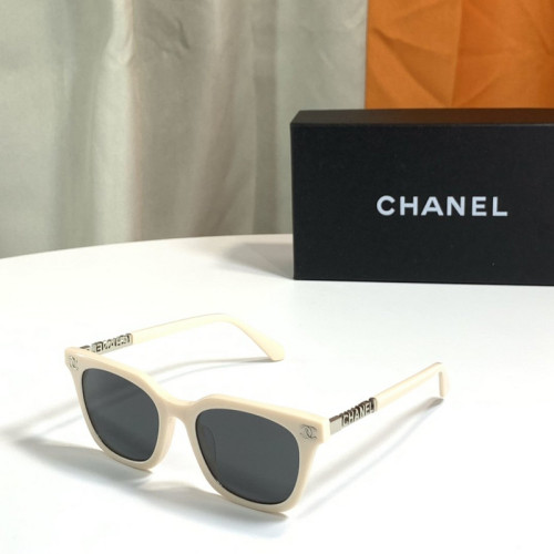 CHNL Sunglasses AAAA-441