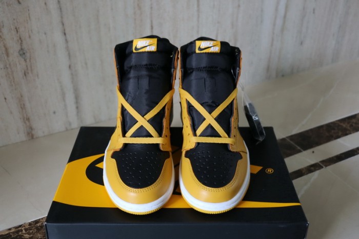 Authentic Air Jordan 1 High OG “Pollen”