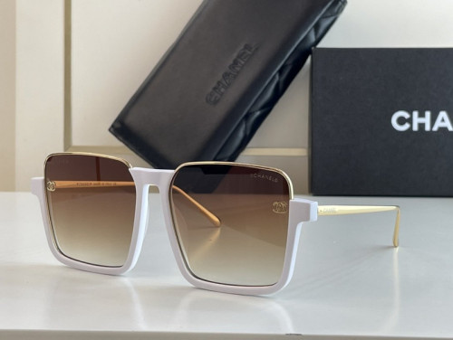 CHNL Sunglasses AAAA-198