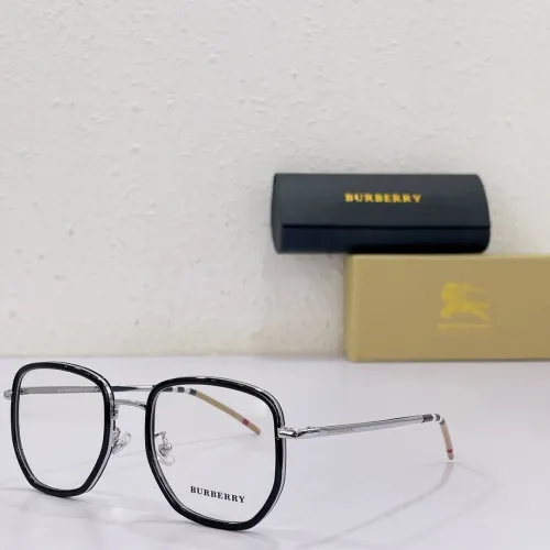 Burberry Sunglasses AAAA-316