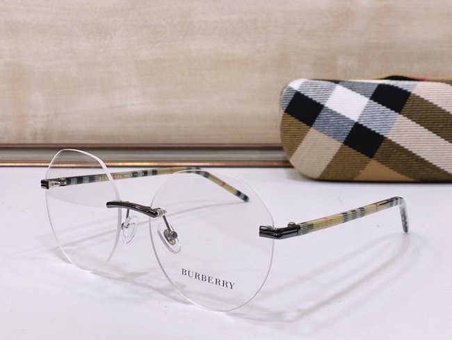 Burberry Sunglasses AAAA-883