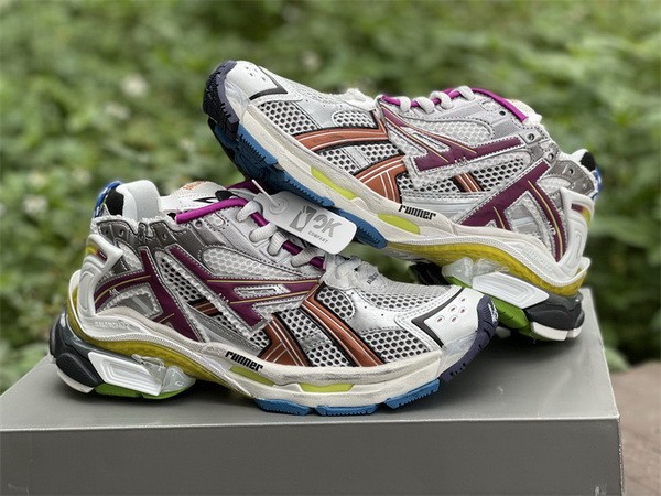 B 17FW Tripe-S High End Sneaker-255