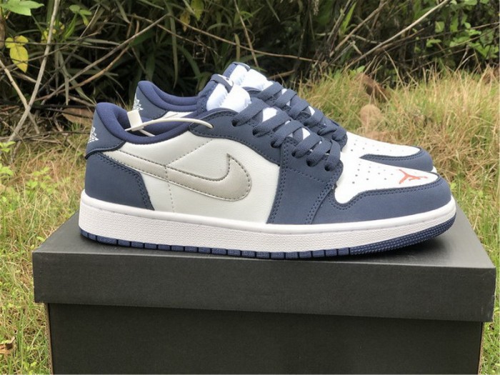 Authentic Air Jordan 1 Low SB Midnight Navy