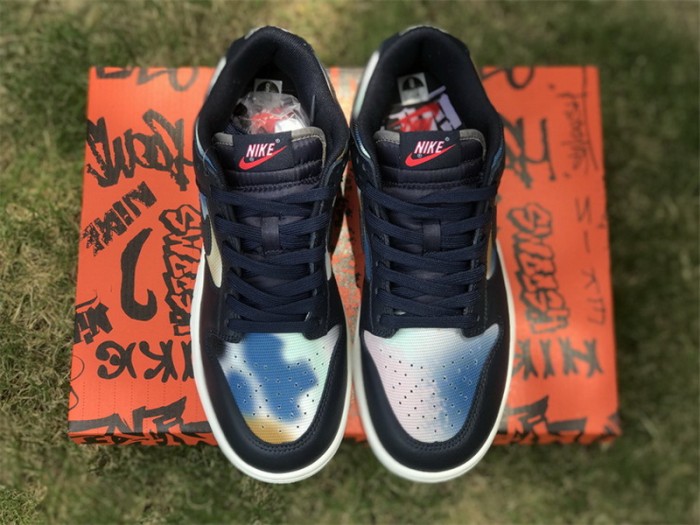 Authentic Nike Dunk Low “Graffiti”DM0108-400