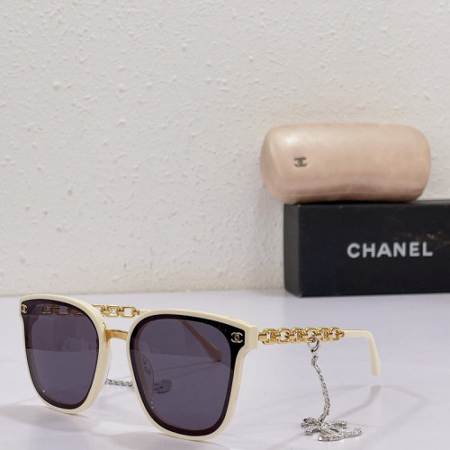 CHNL Sunglasses AAAA-644