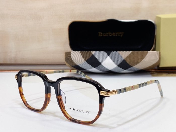 Burberry Sunglasses AAAA-926