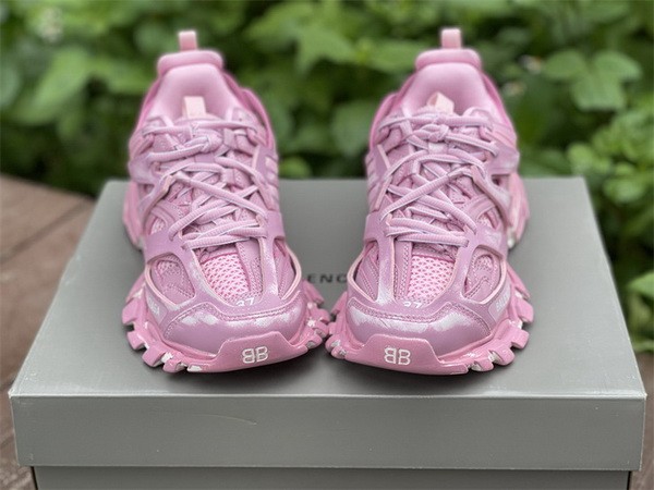 B 17FW Tripe-S High End Sneaker-261