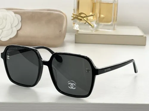 CHNL Sunglasses AAAA-580