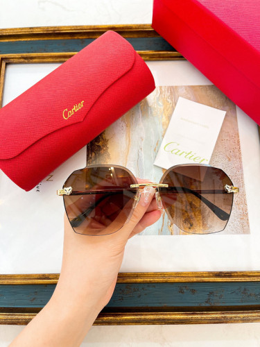 Cartier Sunglasses AAAA-281