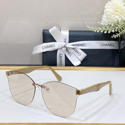 CHNL Sunglasses AAAA-630