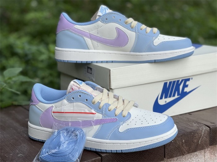 Authentic Travis Scott x Air Jordan 1 Low white discoloration