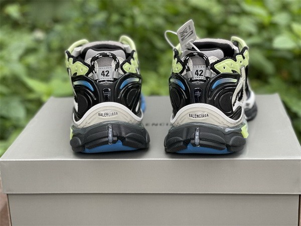 B 17FW Tripe-S High End Sneaker-259