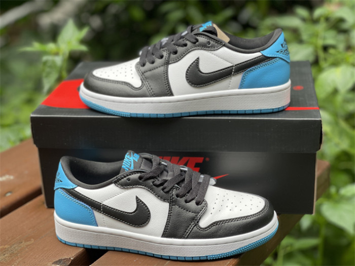 Authentic Air Jordan 1 Low OG “UNC”