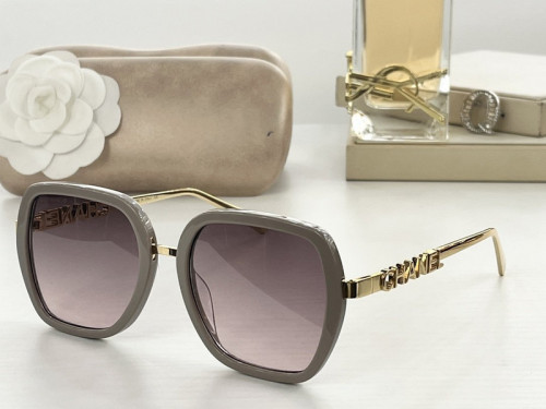CHNL Sunglasses AAAA-309