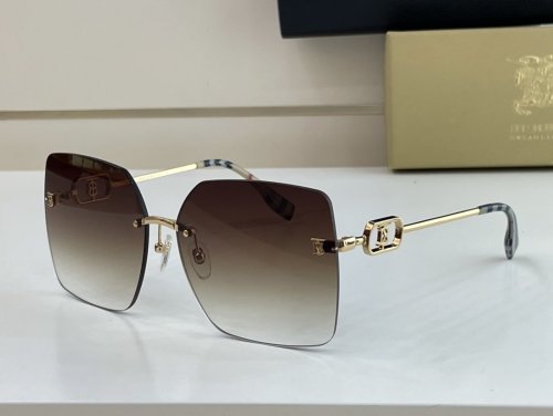 Burberry Sunglasses AAAA-744