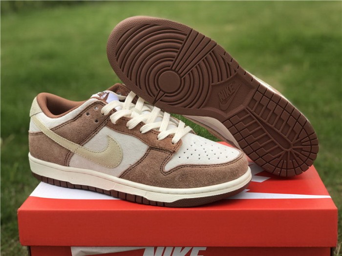 Authentic Nike Dunk Low PRM “Medium Curry” Women size