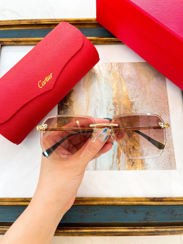 Cartier Sunglasses AAAA-271
