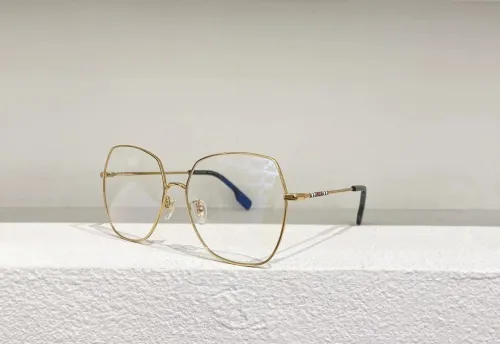 Burberry Sunglasses AAAA-090