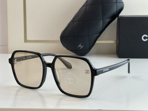 CHNL Sunglasses AAAA-628