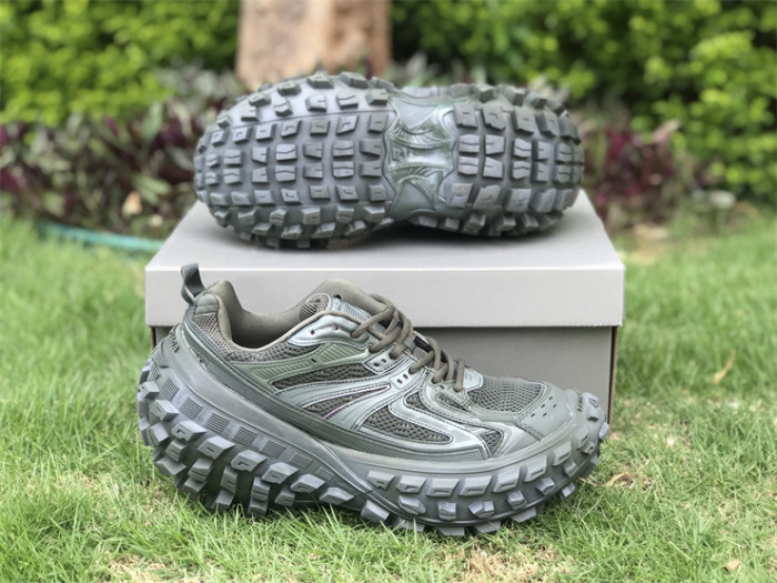 B 17FW Tripe-S High End Sneaker-311