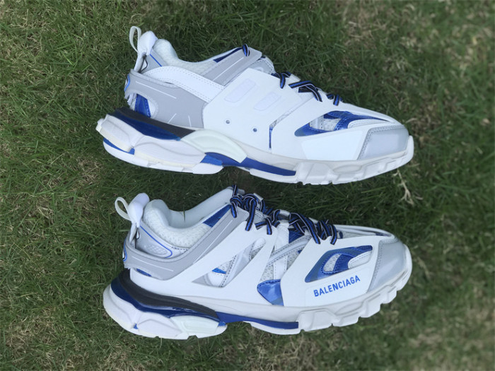 B 17FW Tripe-S High End Sneaker-306